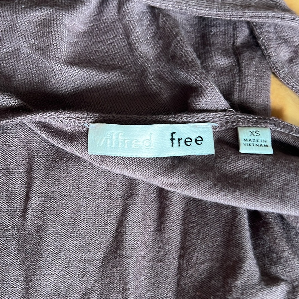 Wilfred free mauve wrap top size S/M
